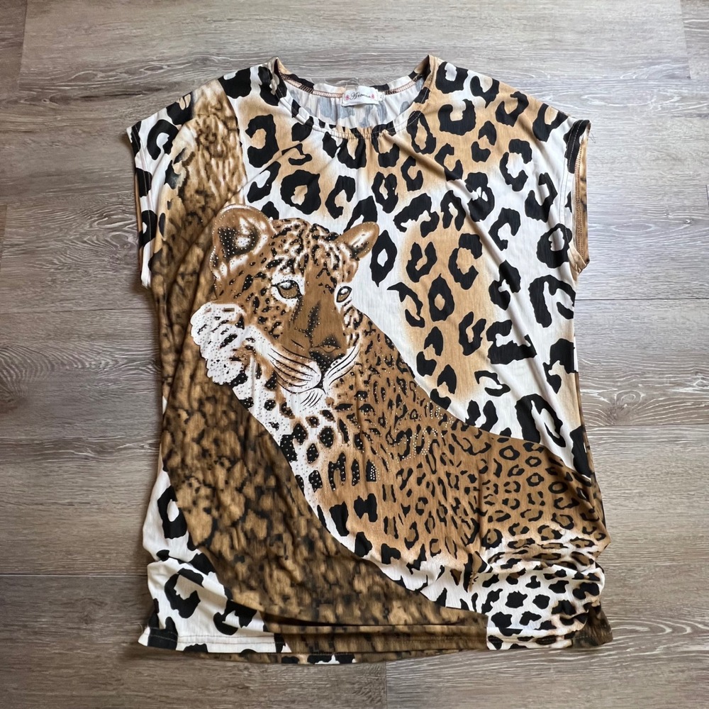 Aronia Leopard Graphic Top Women XL Brown Rhinestone Cap Sleeve Animal Blouse